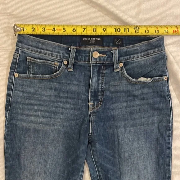 Lucky Brand Jeans - Picture 3 of 7